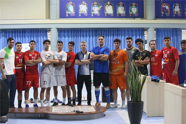 تیم ملی هندبال نوجوانان در آزمون های آمادگی جسمانی و معاینات پزشکی (17 اردیبهشت 1404) 17