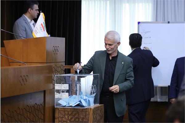 مجمع انتخاباتی فدراسیون نجات غریق و غواصی 22 تیر 12