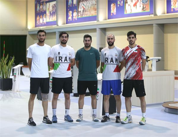 تیم های ملی شمشیربازی اسلحه سابر و اپه در آزمون های آمادگی جسمانی (26 شهریور 1404) 17