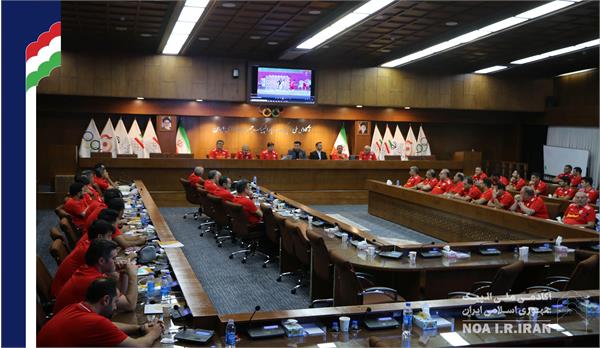 سمینار بین المللی داوران و ناظران فدراسیون هندبال (14 مهر 1403)