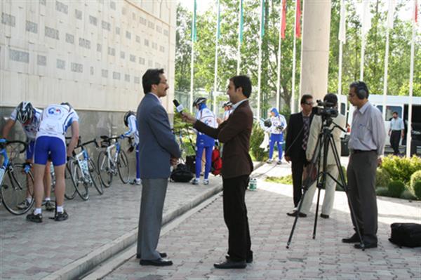 شروع تور ایرانگردی دوچرخه سوار نروژی از آکادمی 