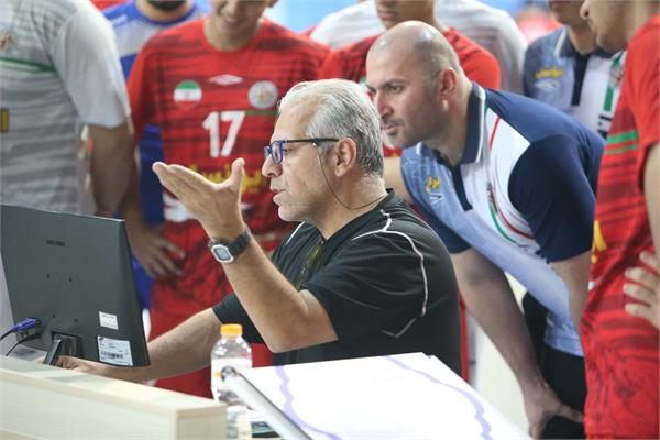 تیم ملی هندبال نوجوانان در آزمون های آمادگی جسمانی و معاینات پزشکی (17 اردیبهشت 1404) 12