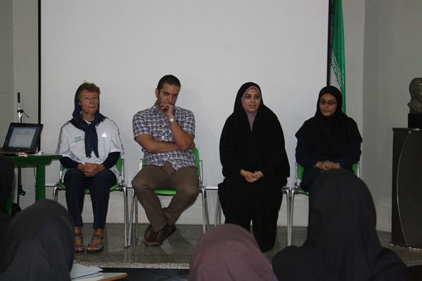 دوره والیبال بانوان 2