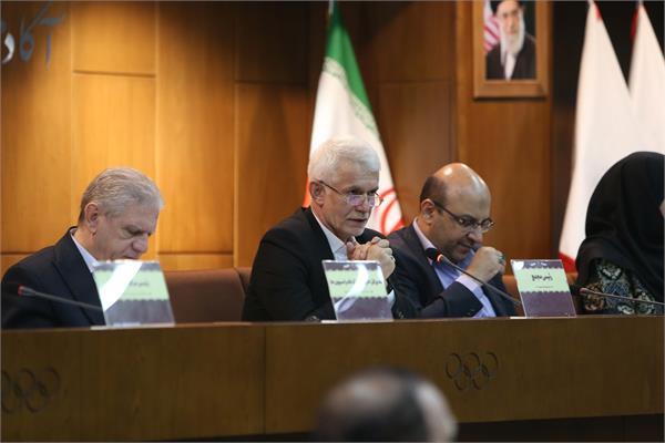 مجمع سالانه فدراسیون ژیمناستیک (24 فروردین 1404)  45