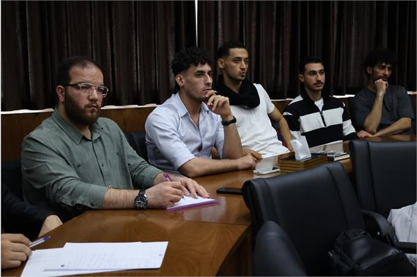 هفتمین جلسه مشاوره گروهی ورزشکاران تیم های ملی (7 بهمن 1403) 9