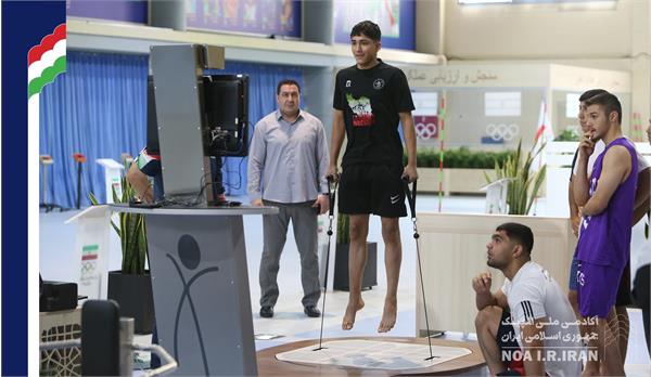 تیم ملی کشتی فرنگی نوجوانان در آزمون های آمادگی جسمانی (25 فروردین 1404)