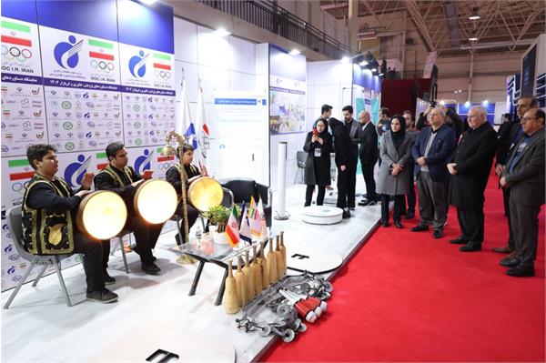 غرفه کمیته ملی المپیک در بیست و پنجمین دوره نمایشگاه دستاوردهای  پژوهشی فناوری و فن بازار (23 تا 26 آذر 1403) 13