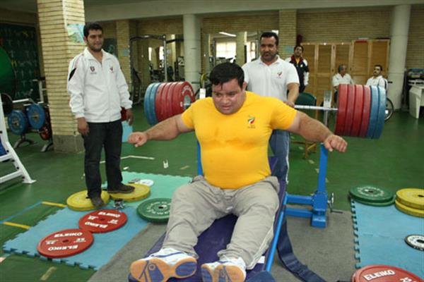 وزنه برداری